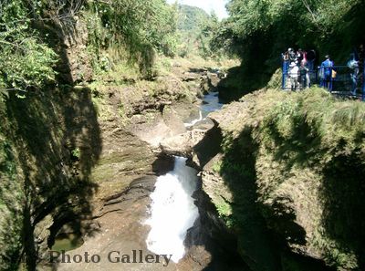 HÃ¶hle 6
07.11.2012
Schlüsselwörter: Nepal Pokhara