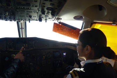 Himalaya 05
08.11.2012
Unsere Copilotin
Schlüsselwörter: Nepal Himalaya