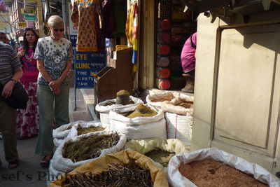 Handel 3
08.11.2012
GewÃ¼rzhandel
Schlüsselwörter: Nepal Katmandu