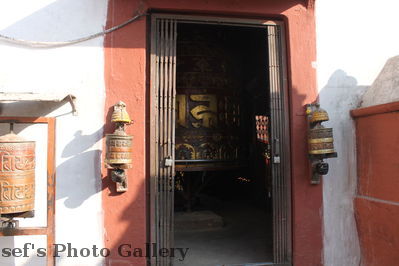 Bodhnath-Stupa 4
08.11.2012
GebetsmÃ¼hle in der Stupa
Schlüsselwörter: Nepal Kathmandu