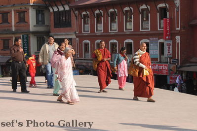 Bodhnath-Stupa 7
08.11.2012
verschiedene Pilger
Schlüsselwörter: Nepal Kathmandu