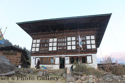 Haus
09.11.2012
Typisches GebÃ¤ude in Bhutan
Schlüsselwörter: Bhutan Timphu