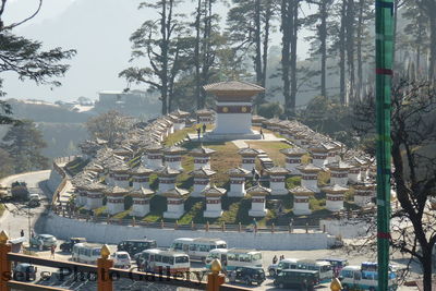 Stupas 5
10.11.2012
Blick auf alle 108 Stupas
Schlüsselwörter: Bhutan Dochula Pass