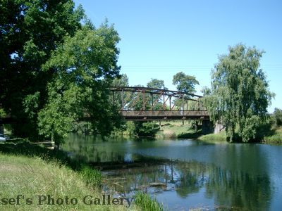 BrÃ¼cke Ã¼ber den Elster-Saale-Kanal
Blick vom Ufer
Schlüsselwörter: Technikmuseum Merseburg