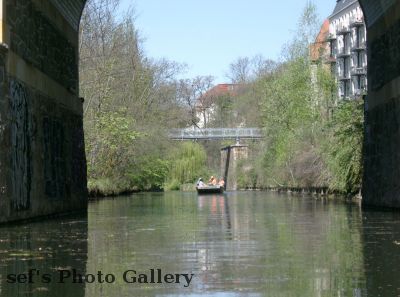 Karl-Heine-Kanal
Schlüsselwörter: Paddeln Leipzig