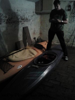 im Keller
Schlüsselwörter: Kajak