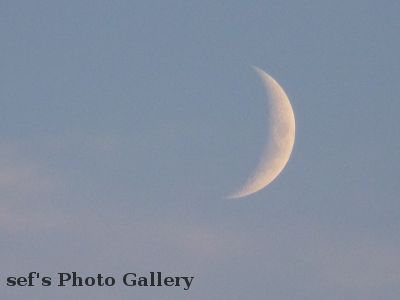 Chisinau
15.07.
Der Mond vom Hotelzimmer
Schlüsselwörter: Chisinau