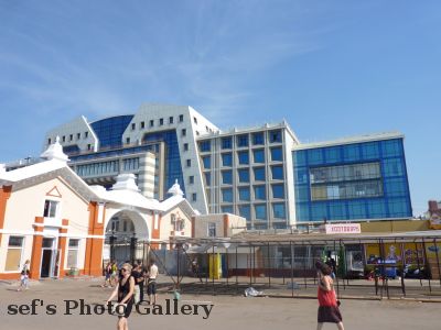 Odessa
18.08.
unser Hotel vom Markt aus gesehen
Schlüsselwörter: Odessa