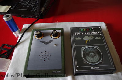 Fledermausdedektor und Gewitterwarner ;-)
